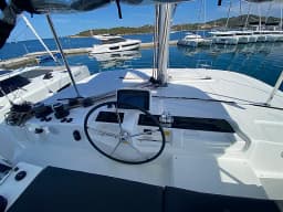 Lagoon 46 in Sardinia / Portisco / Cala dei Sardi thumbnail 13