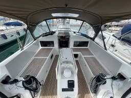 Sun Odyssey 440 in Mallorca / Palma de Mallorca / La Lonja Marina Charter thumbnail 11