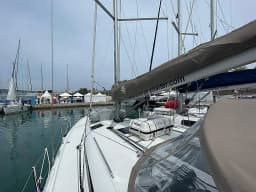 Sun Odyssey 440 in Mallorca / Palma de Mallorca / La Lonja Marina Charter thumbnail 13