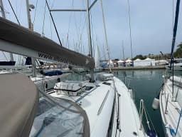 Sun Odyssey 440 in Mallorca / Palma de Mallorca / La Lonja Marina Charter thumbnail 14