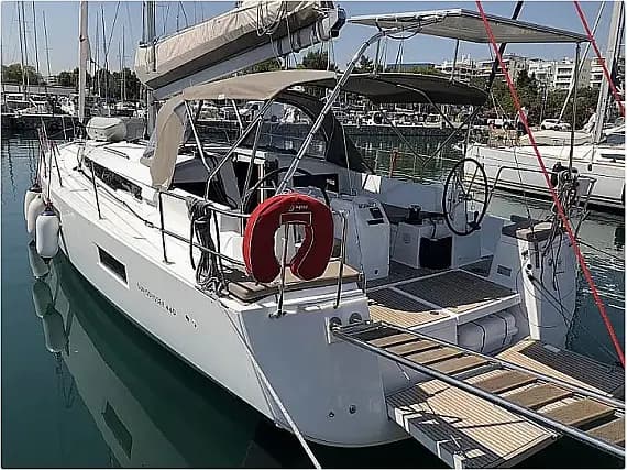 Sun Odyssey 440 in Lefkada / D-Marin Marina Lefkas - Photo 1