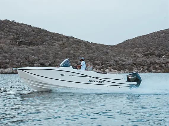 Quicksilver Activ 755 Sundeck in Trogir / Park Žudika - Photo 1