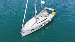 Oceanis 34.1 in Fethiye / Yacht Club Mai thumbnail 3