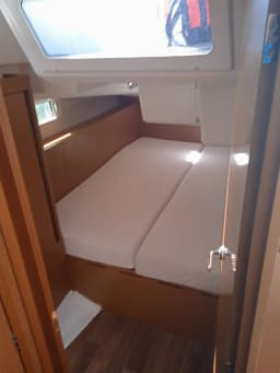 Sun Odyssey 490 in Rhodes New Marina thumbnail 12
