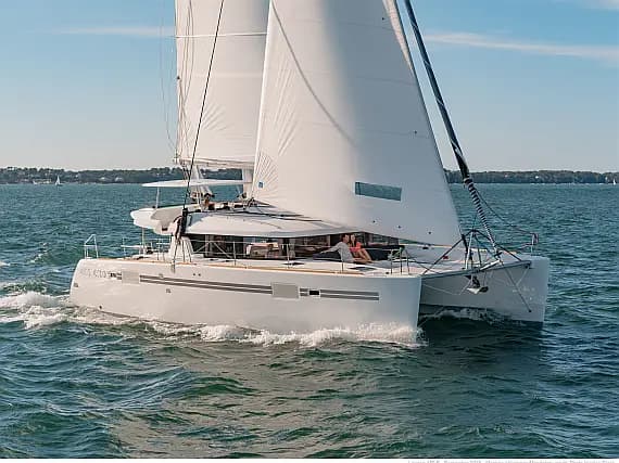 Lagoon 450 Sport in Eden Island / Mahe, Victoria / Eden Island Marina - image 1