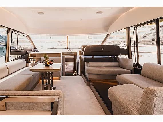 Prestige 590 Fly in Split / ACI Marina Split - Photo 3