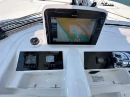 Lagoon 46 in Sukošan / D-Marin Dalmacija Marina thumbnail 16