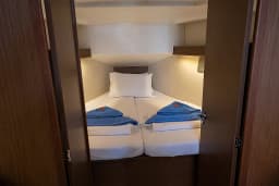 Oceanis 34.1 in Fethiye / Ece Marina thumbnail 17