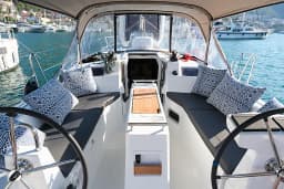 Oceanis 34.1 in Fethiye / Ece Marina thumbnail 8