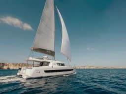 Bali 4.4 in Ibiza / Sant Antoni de Portmany Port thumbnail 6
