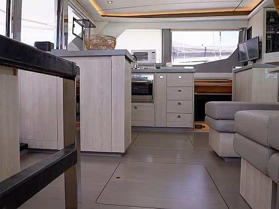 Leopard 45 in Seget Donji / Marina Baotić - Photo 3
