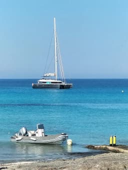 Lagoon 620 in Ibiza / Playa de Talamanca thumbnail 51