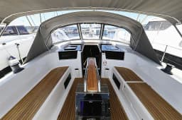 Hanse 418 in Novi Vinodolski / Marina Novi thumbnail 14
