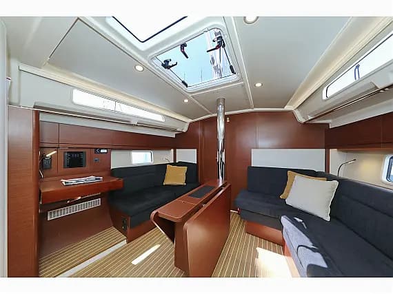 Hanse 418 in Novi Vinodolski / Marina Novi - Photo 3