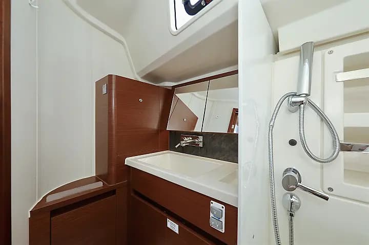 Hanse 418 in Novi Vinodolski / Marina Novi - Photo 4