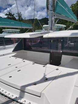 Leopard 45 in Eden Island / Mahe, Victoria / Eden Island Marina thumbnail 6