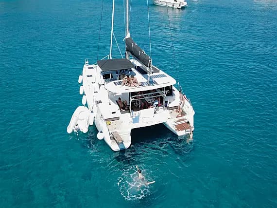 Lagoon 42 in Athens / Alimos Marina - Photo 1