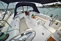 Cyclades 50.5 in Sukošan / D-Marin Dalmacija Marina thumbnail 9
