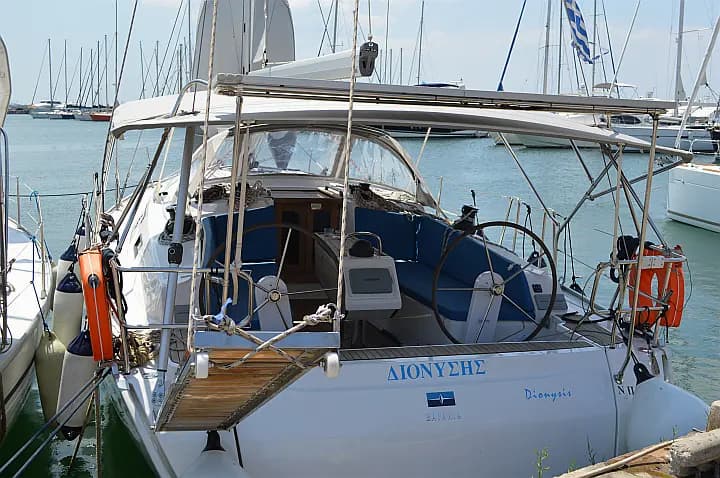 Bavaria Cruiser 41 in Athens / Alimos Marina - Photo 5