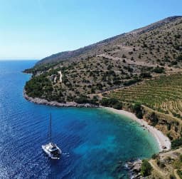 Lagoon 52F in Kaštel Gomilica / Marina Kaštela thumbnail 26