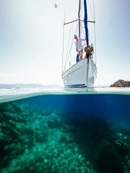 Cyclades 50.5 in Aegina / Port of Aegina thumbnail 14