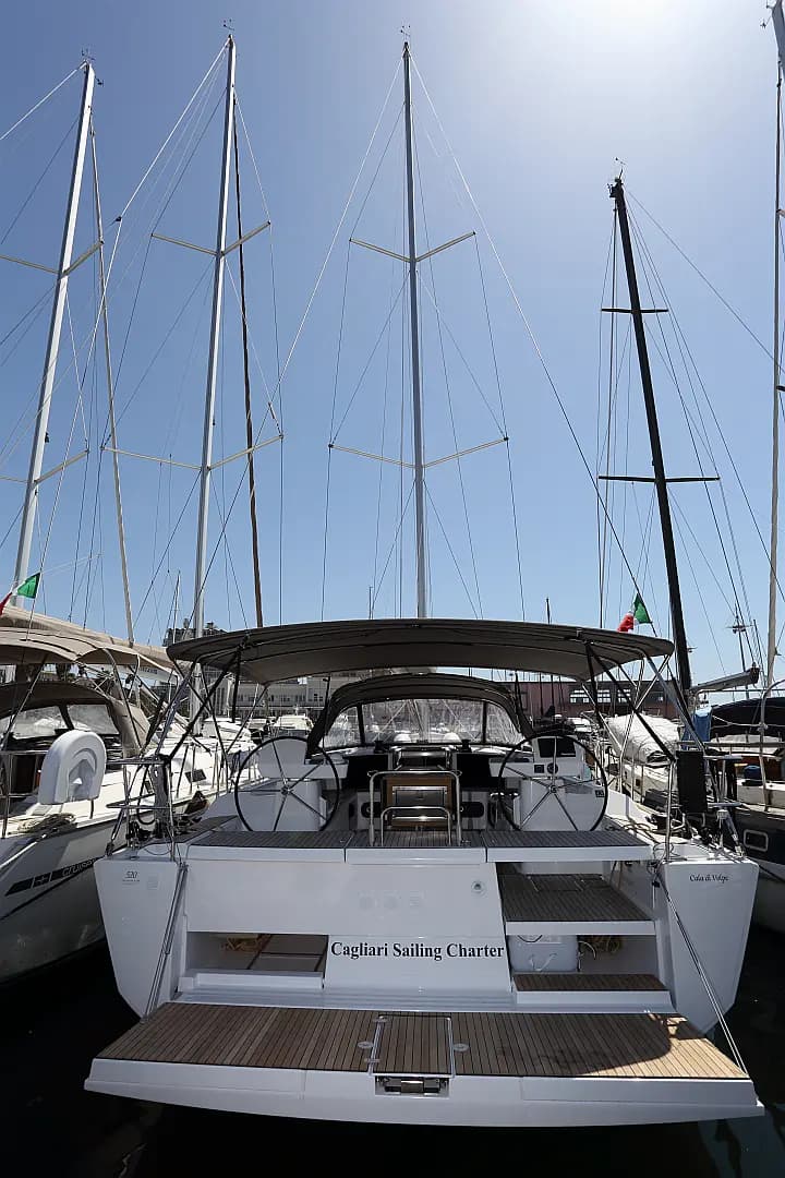 Dufour 520 Grand Large in Sardinia / Cagliari / Marina di Cagliari - Photo 5