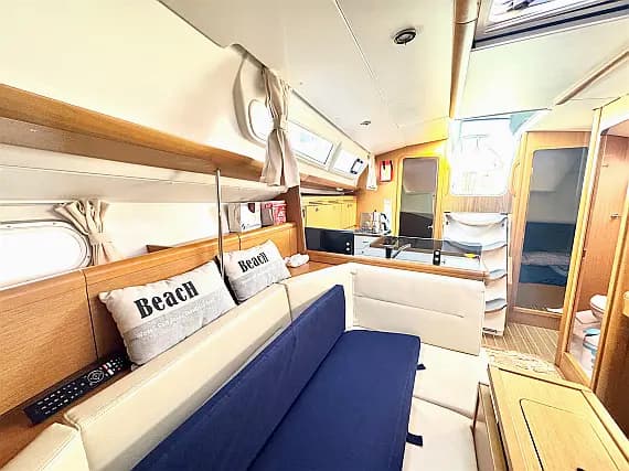 Sun Odyssey 36i in Fethiye / Ece Marina - Photo 3