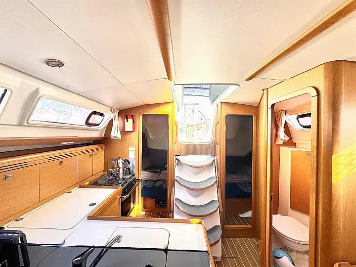 Sun Odyssey 36i in Fethiye / Ece Marina - Photo 5