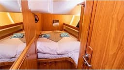 Ocean Star 51.1 in Mykonos / Port of Mykonos thumbnail 2