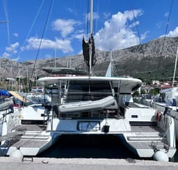 Lagoon 42 in Palairos / Marina Paleros thumbnail 8