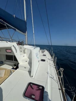 Lagoon 440 in Rome / Marina di Nettuno thumbnail 15