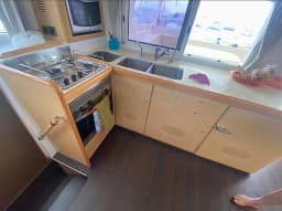 Lagoon 440 in Rome / Marina di Nettuno thumbnail 24
