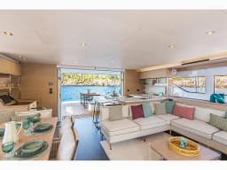 Lagoon 60 in Salerno / Marina d'Arechi thumbnail 2