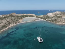 Lagoon 46 in Paros port thumbnail 15