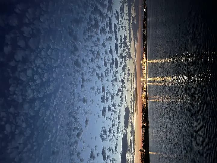 Lagoon 46 in Paros port - Photo 4