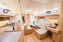 Oceanis 46.1 in Lefkada / D-Marin Marina Lefkas thumbnail 12