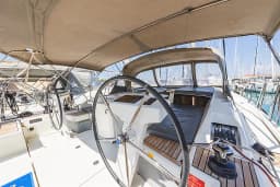 Oceanis 46.1 in Lefkada / D-Marin Marina Lefkas thumbnail 8