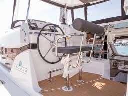 Lagoon 42 in Lefkada / D-Marin Marina Lefkas thumbnail 12
