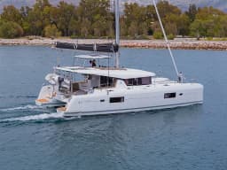Lagoon 42 in Lefkada / D-Marin Marina Lefkas thumbnail 6
