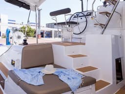 Lagoon 42 in Lefkada / D-Marin Marina Lefkas thumbnail 9
