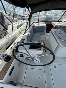 Oceanis 46.1 in Sukošan / D-Marin Dalmacija Marina thumbnail 5