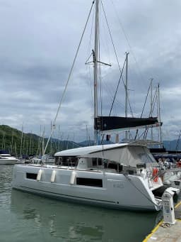 Lagoon 40 in Paraty / Marina Farol de Paraty thumbnail 6
