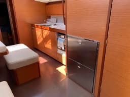 Dufour 460 Grand Large in Lavrion / Olympic Marina thumbnail 10