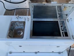 Dufour 460 Grand Large in Lavrion / Olympic Marina thumbnail 9