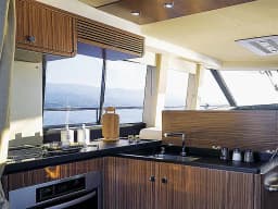 Azimut Magellano 53 in Naples / Mergelina e Porto di Sannazaro thumbnail 3