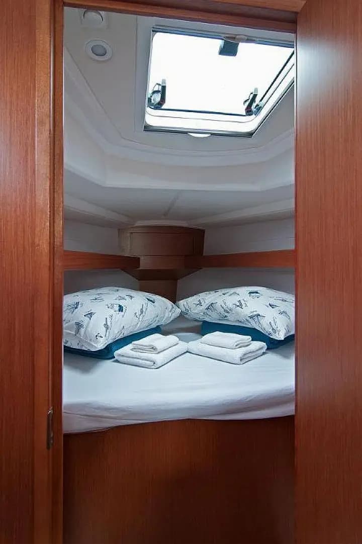 Bavaria 34 Cruiser in Split / ACI Marina Split - Photo 4
