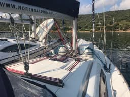 Oceanis 43 in Sardinia / Portisco / Cala dei Sardi thumbnail 9