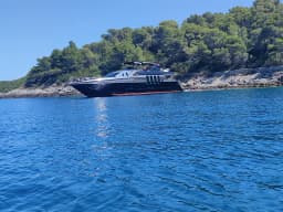 Posillipo Technema 82 in Split / Port of Split / East Harbour thumbnail 21