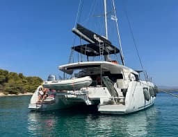 Lagoon 46 in Athens / Alimos Marina thumbnail 9