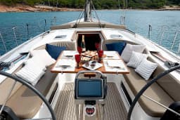 Hanse 540e in Athens / Alimos Marina thumbnail 15
